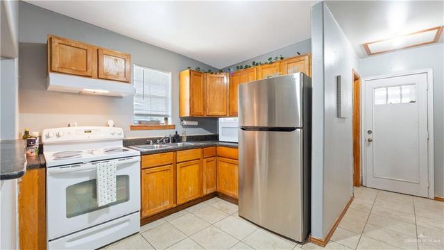 2312 Honolulu Avenue, Alton, TX 78573