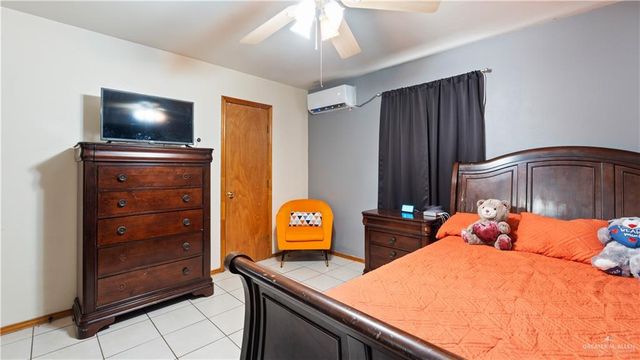 2312 Honolulu Avenue, Alton, TX 78573