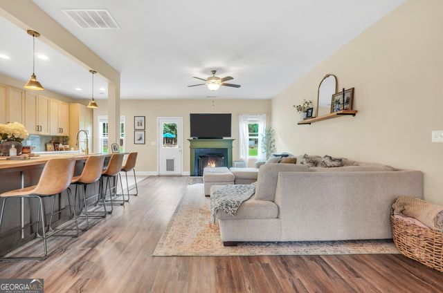 1003 Holliday Pass, Griffin, GA 30223