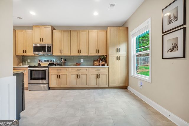 1003 Holliday Pass, Griffin, GA 30223