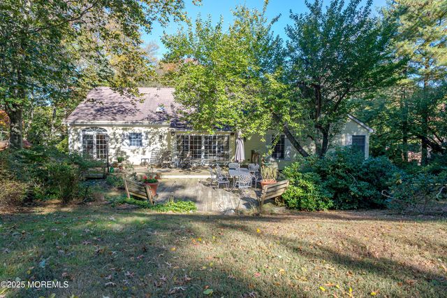 16 Briar Hill Road, Holmdel, NJ 07733