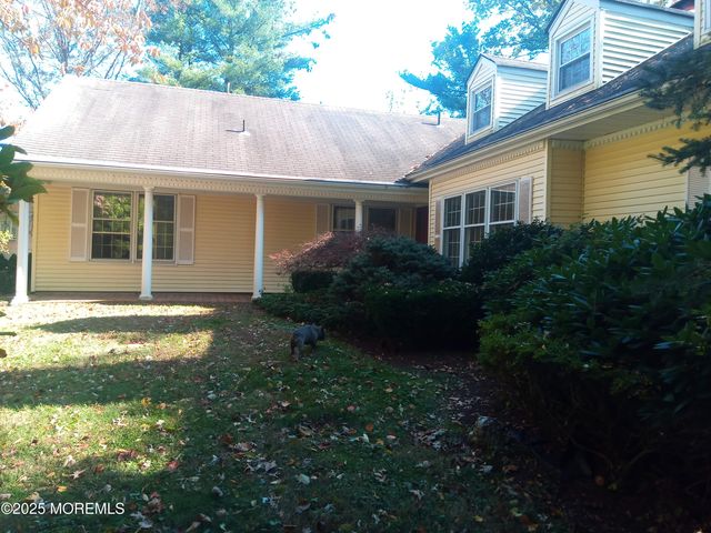 16 Briar Hill Road, Holmdel, NJ 07733