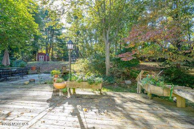 16 Briar Hill Road, Holmdel, NJ 07733