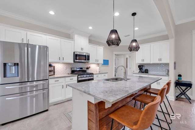 407 Roosa Avenue, Gulf Shores, AL 36542