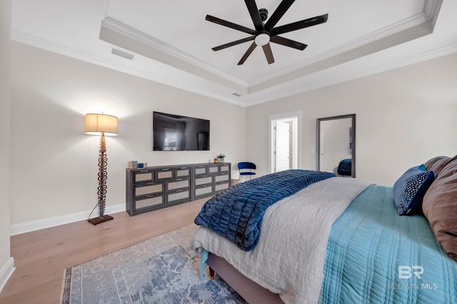 407 Roosa Avenue, Gulf Shores, AL 36542