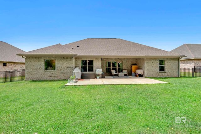 407 Roosa Avenue, Gulf Shores, AL 36542