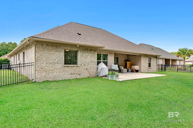 407 Roosa Avenue, Gulf Shores, AL 36542