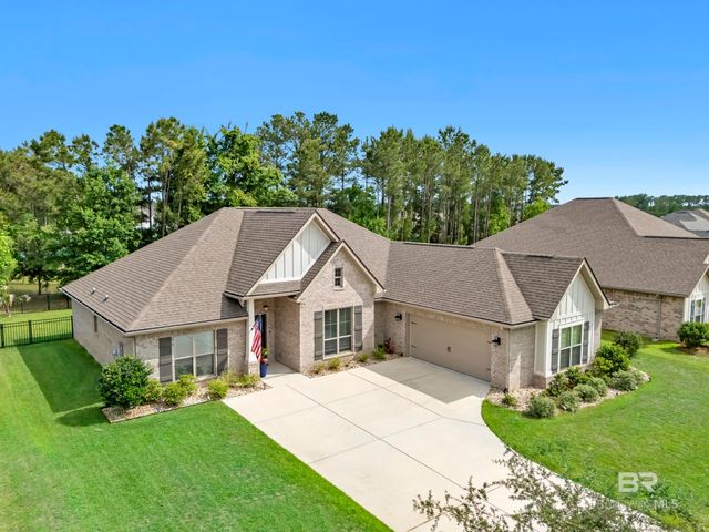 407 Roosa Avenue, Gulf Shores, AL 36542