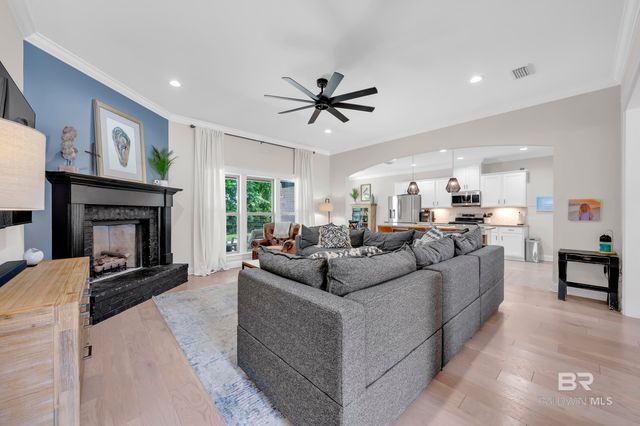 407 Roosa Avenue, Gulf Shores, AL 36542