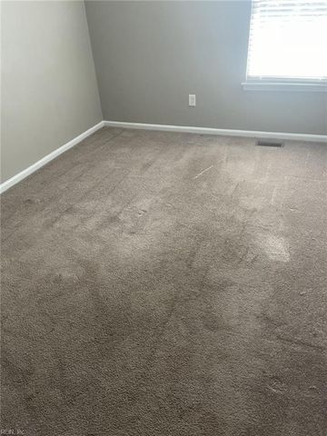 69 Colonial WAY, Chesapeake, VA 23325