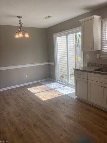 69 Colonial WAY, Chesapeake, VA 23325