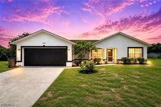 5512 Beauty ST, Lehigh Acres, FL 33971