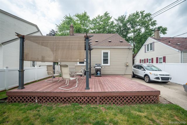 2252 Tyler Avenue, Berkley, MI 48072