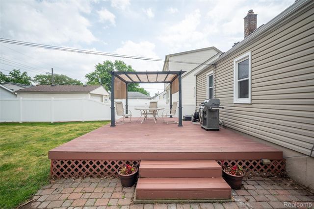 2252 Tyler Avenue, Berkley, MI 48072