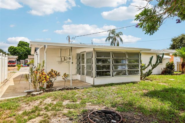 1535 SENTINEL STREET, Holiday, FL 34690