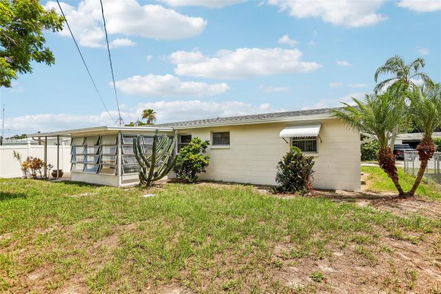 1535 SENTINEL STREET, Holiday, FL 34690