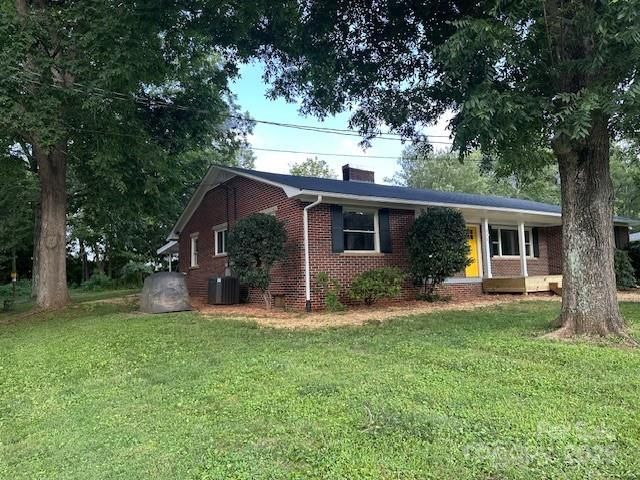 3050 Wilkesboro Highway, Statesville, NC 28625