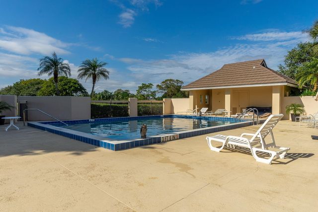 11967 POLO CLUB Road, Wellington, FL 33414