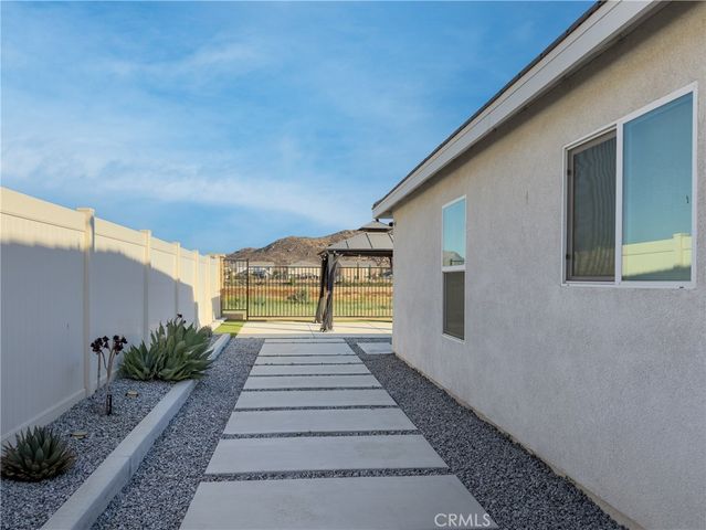 32285 Wild West Court, Winchester, CA 92596