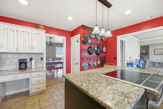 22277 S Dogwood Court, Claremore, OK 74019