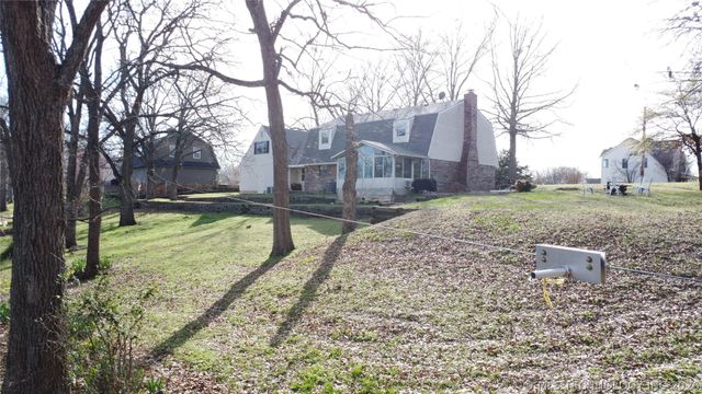 22277 S Dogwood Court, Claremore, OK 74019