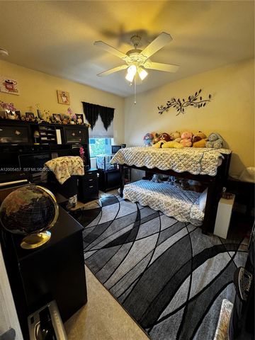 595 SE 33rd Terrace, Homestead, FL 33033