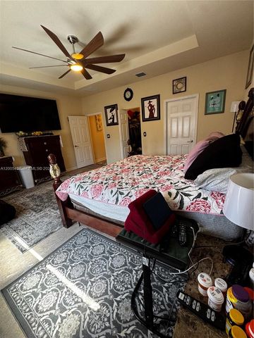 595 SE 33rd Terrace, Homestead, FL 33033