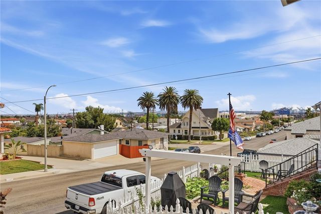1227 W 17th Street, San Pedro, CA 90731