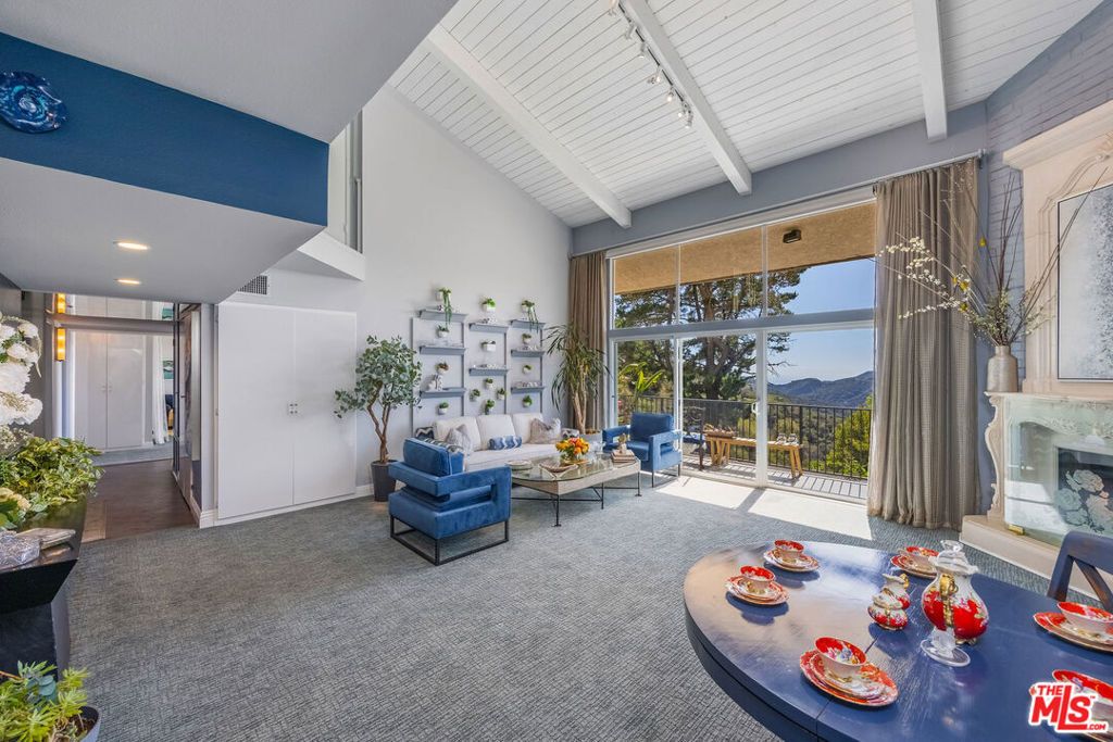 2385 Roscomare Road B2, Los Angeles, CA 90077 — photo 4
