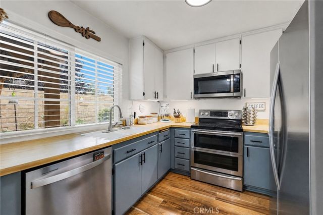 21155 Larchmont, Lake Forest, CA 92630