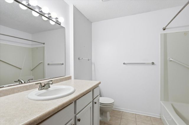 2325 Hampshire Avenue S, Saint Louis Park, MN 55426
