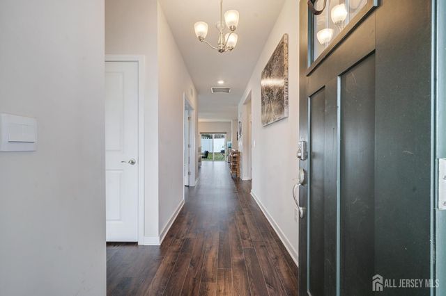 109 Congressional Court, Moorestown, NJ 08057