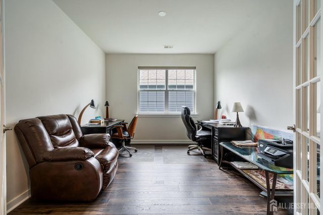 109 Congressional Court, Moorestown, NJ 08057