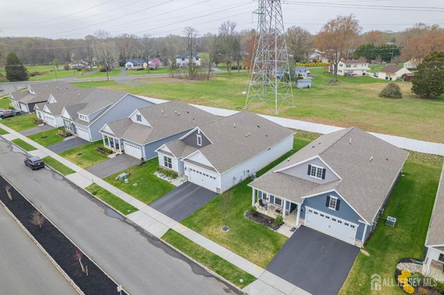 109 Congressional Court, Moorestown, NJ 08057