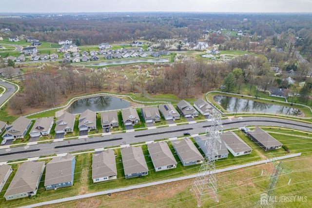 109 Congressional Court, Moorestown, NJ 08057