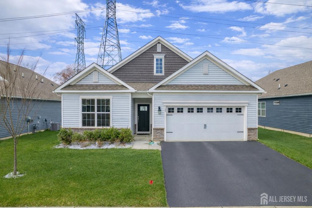 109 Congressional Court, Moorestown, NJ 08057