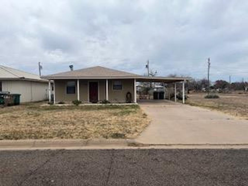 303 E 45th Street, San Angelo, TX 76903
