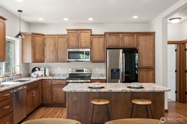 2791 Legend Lane NW, Seabeck, WA 98380