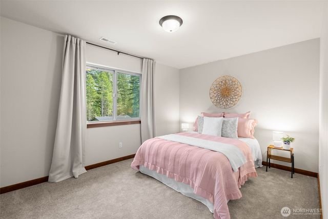 2791 Legend Lane NW, Seabeck, WA 98380
