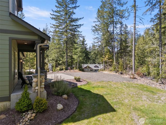 2791 Legend Lane NW, Seabeck, WA 98380