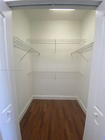 10700 NW 66th St 404, Doral, FL 33178