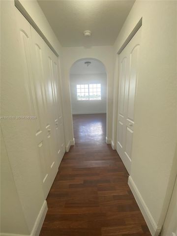 10700 NW 66th St 404, Doral, FL 33178