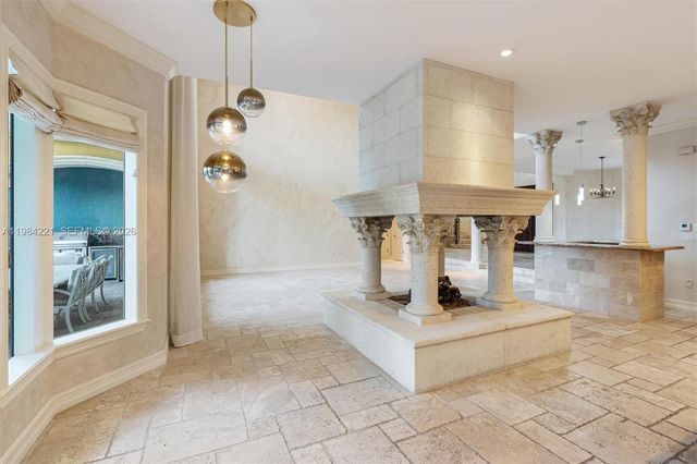 1701 SE 10th St, Fort Lauderdale, FL 33316