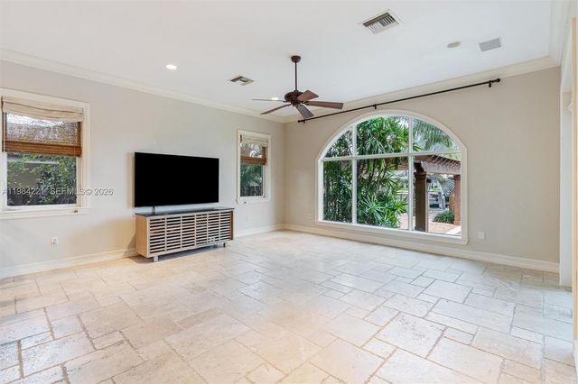 1701 SE 10th St, Fort Lauderdale, FL 33316