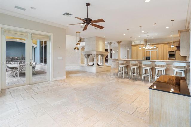 1701 SE 10th St, Fort Lauderdale, FL 33316