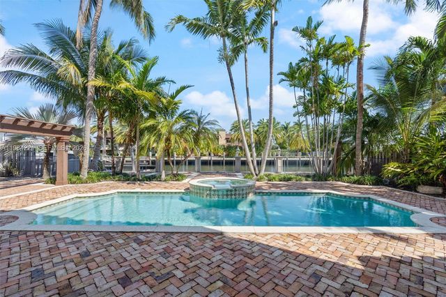 1701 SE 10th St, Fort Lauderdale, FL 33316