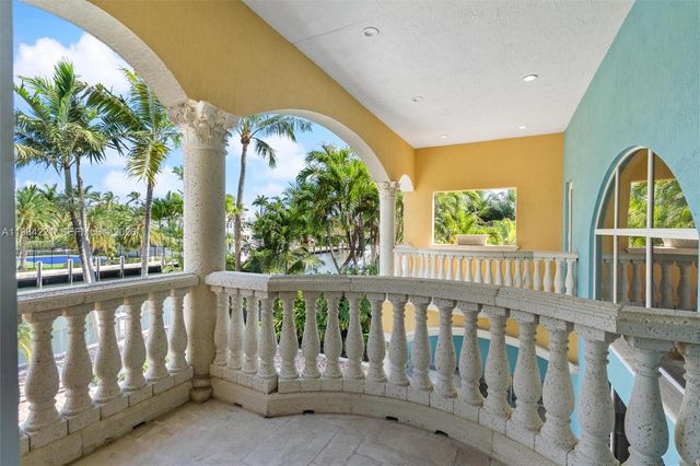 1701 SE 10th St, Fort Lauderdale, FL 33316