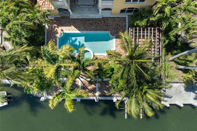 1701 SE 10th St, Fort Lauderdale, FL 33316