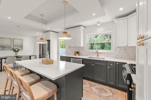 1306 TANNER AVE, Burlington, NJ 08016