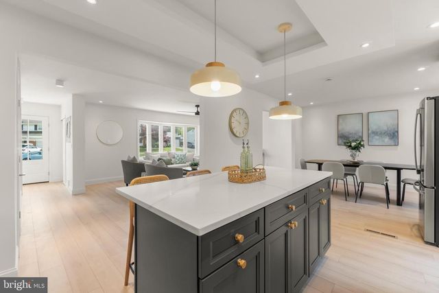 1306 TANNER AVE, Burlington, NJ 08016
